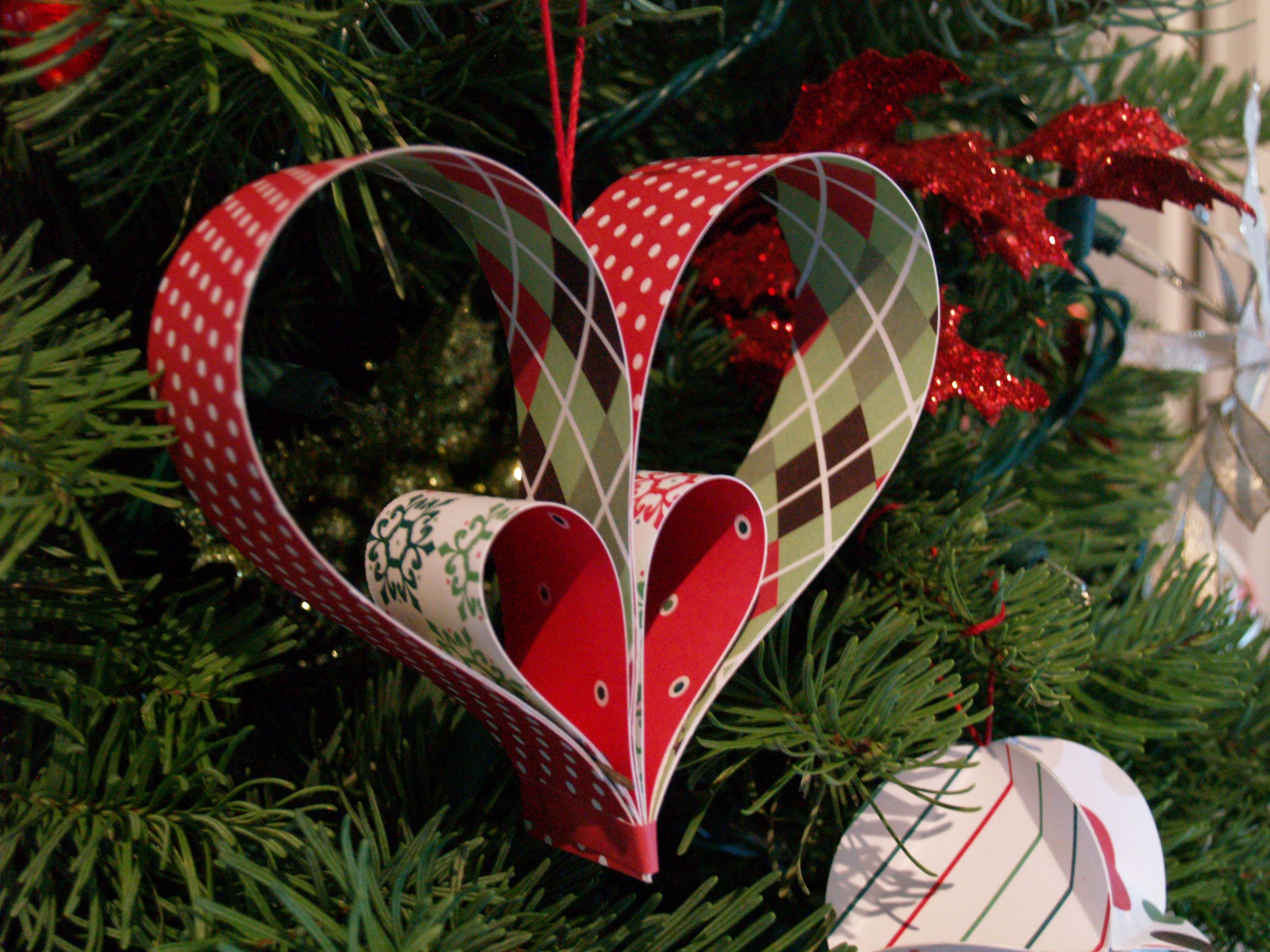 Ribbon Pinecone Ornament - Reese Dixon