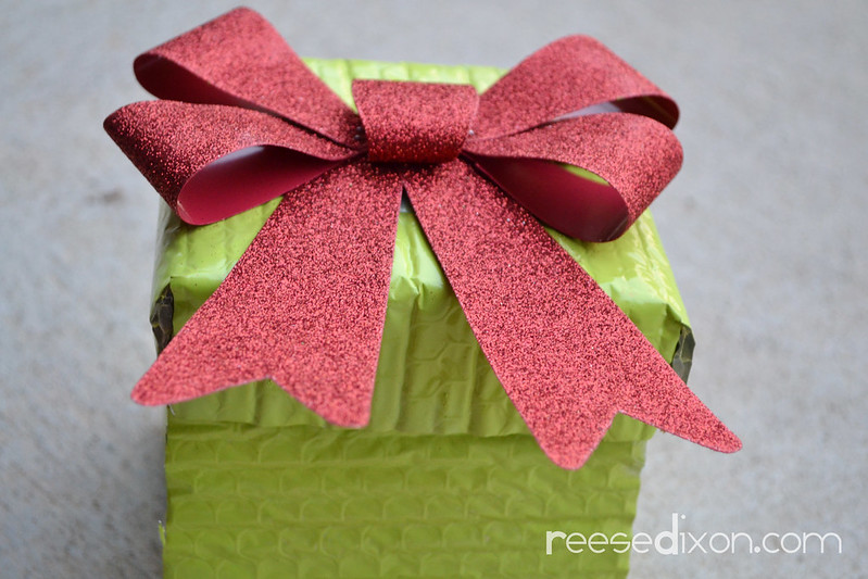 Christmas Crafts: Outdoor Gift Boxes - Reese Dixon