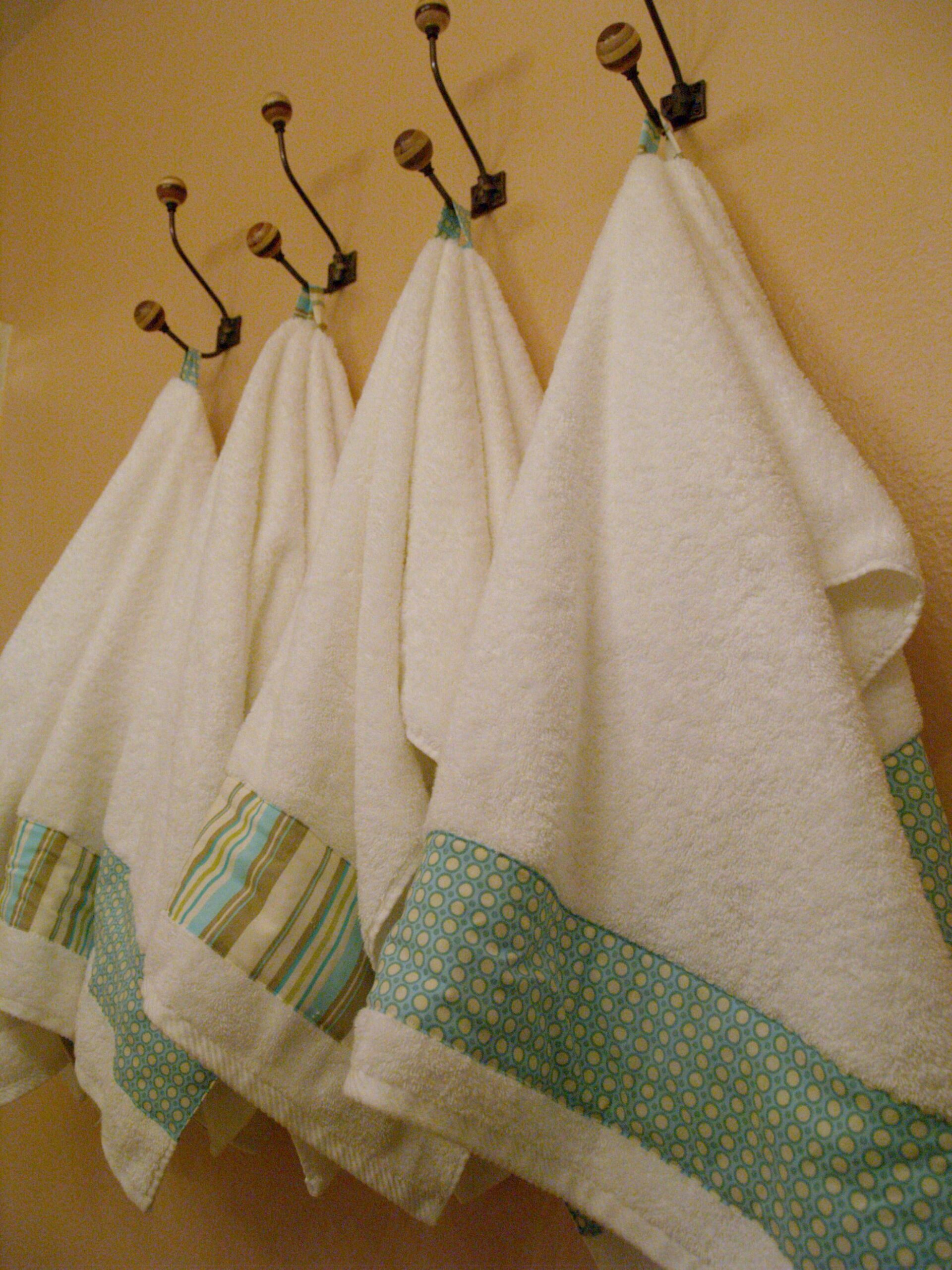 Decorated Bath Towels - Reese Dixon